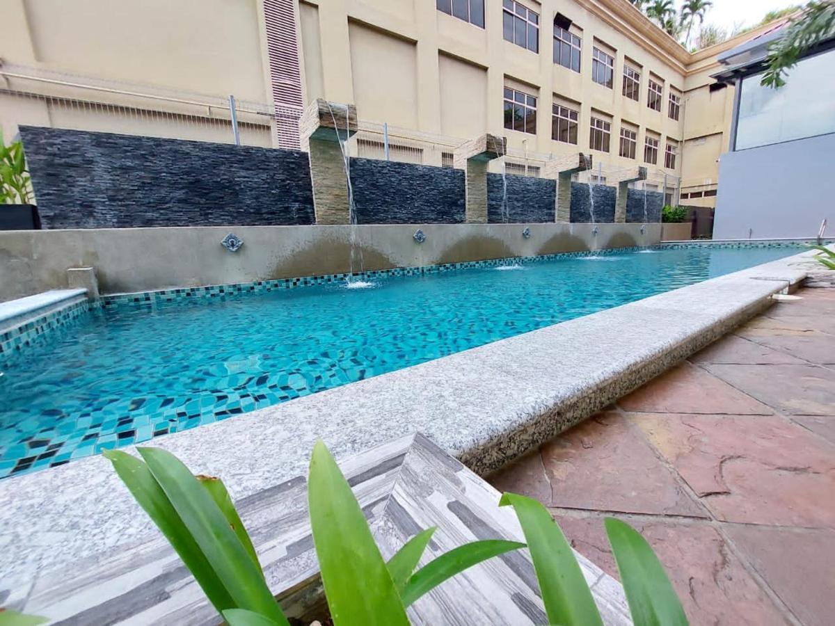 Christee Suites Hotel Malacca Kültér fotó